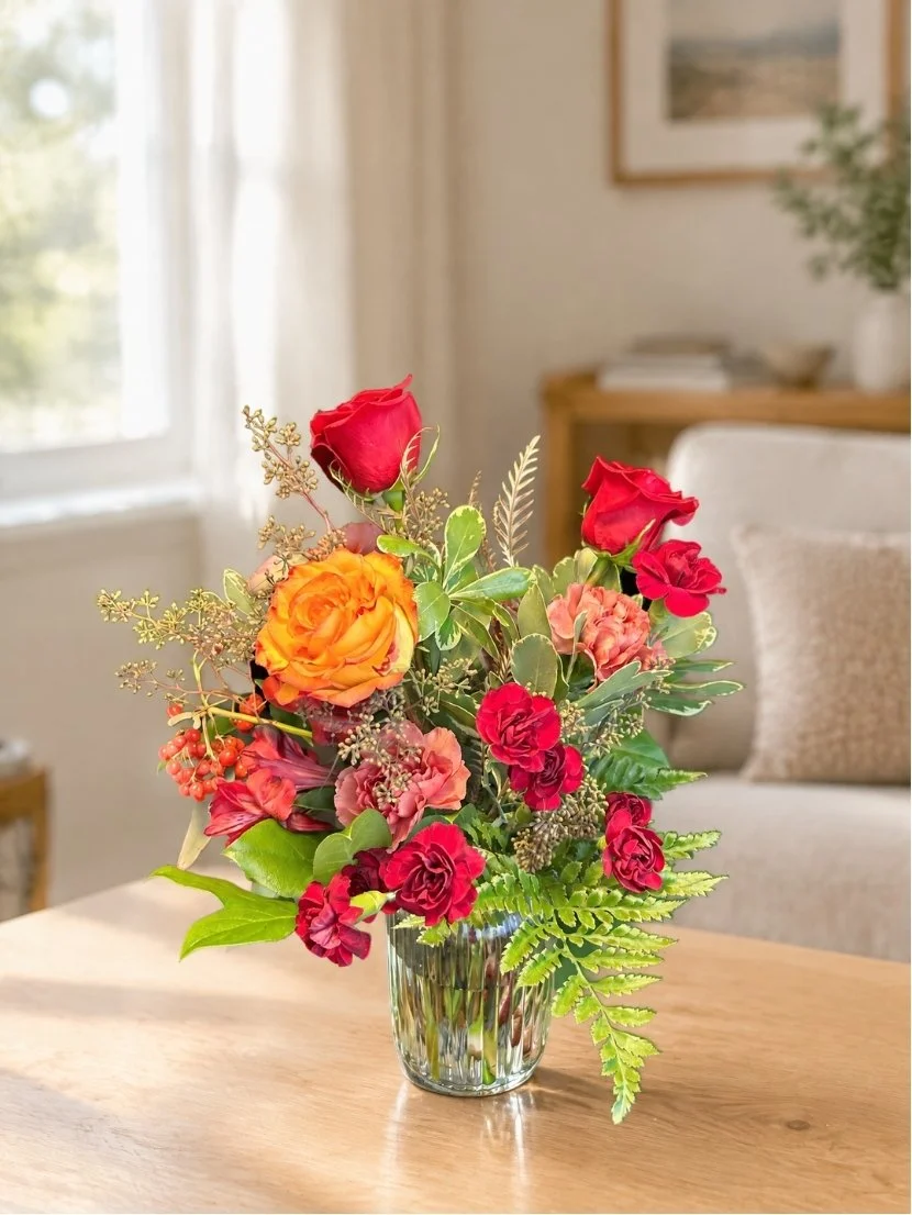 Editorial Vase of Flowers Photo.jpg