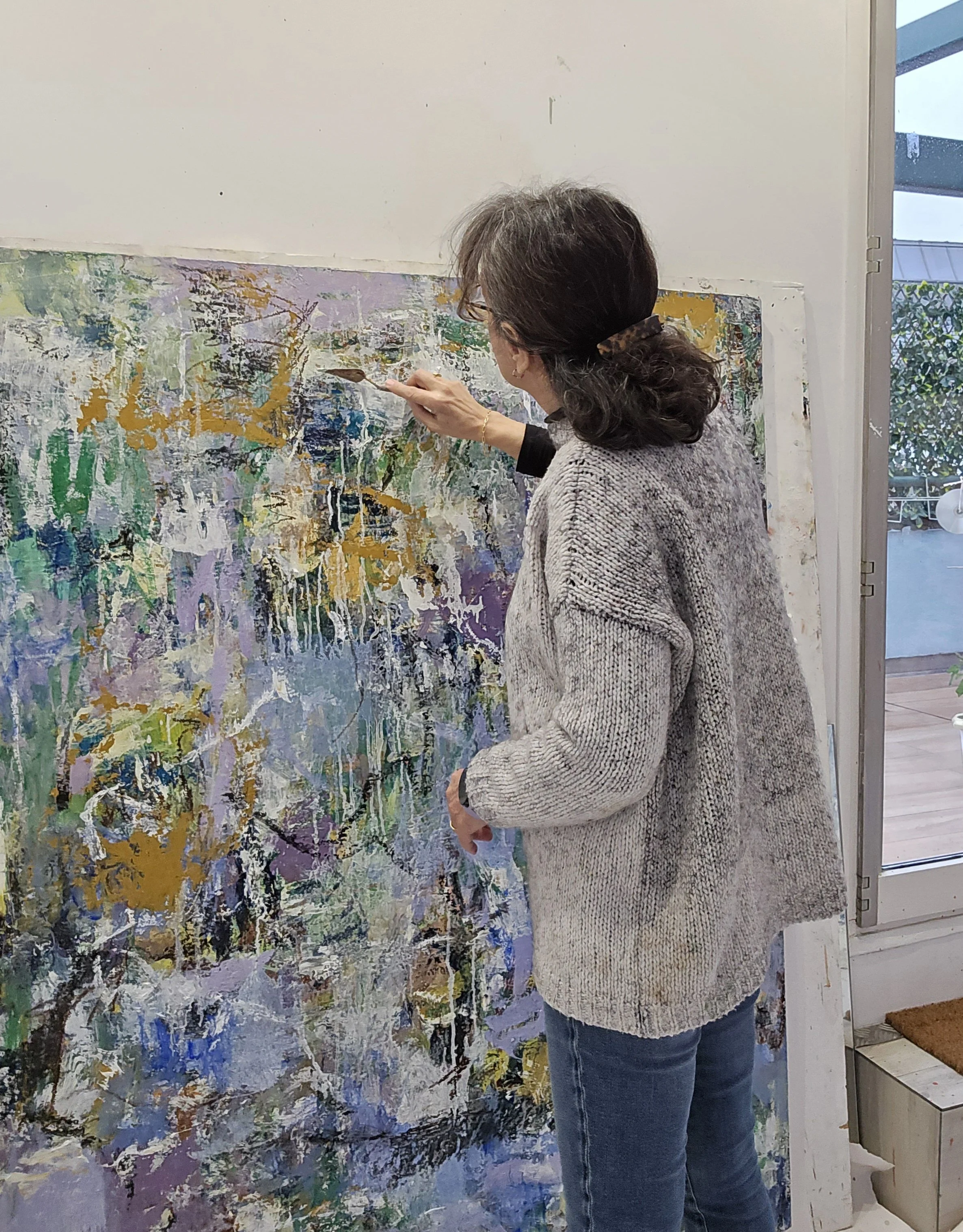Découvrez le parcours d'Anne Marie Gintrand, peintre et dessinatrice intuitive. Huile, acrylique et encre de Chine au service d'une création spontanée et émotionnelle.