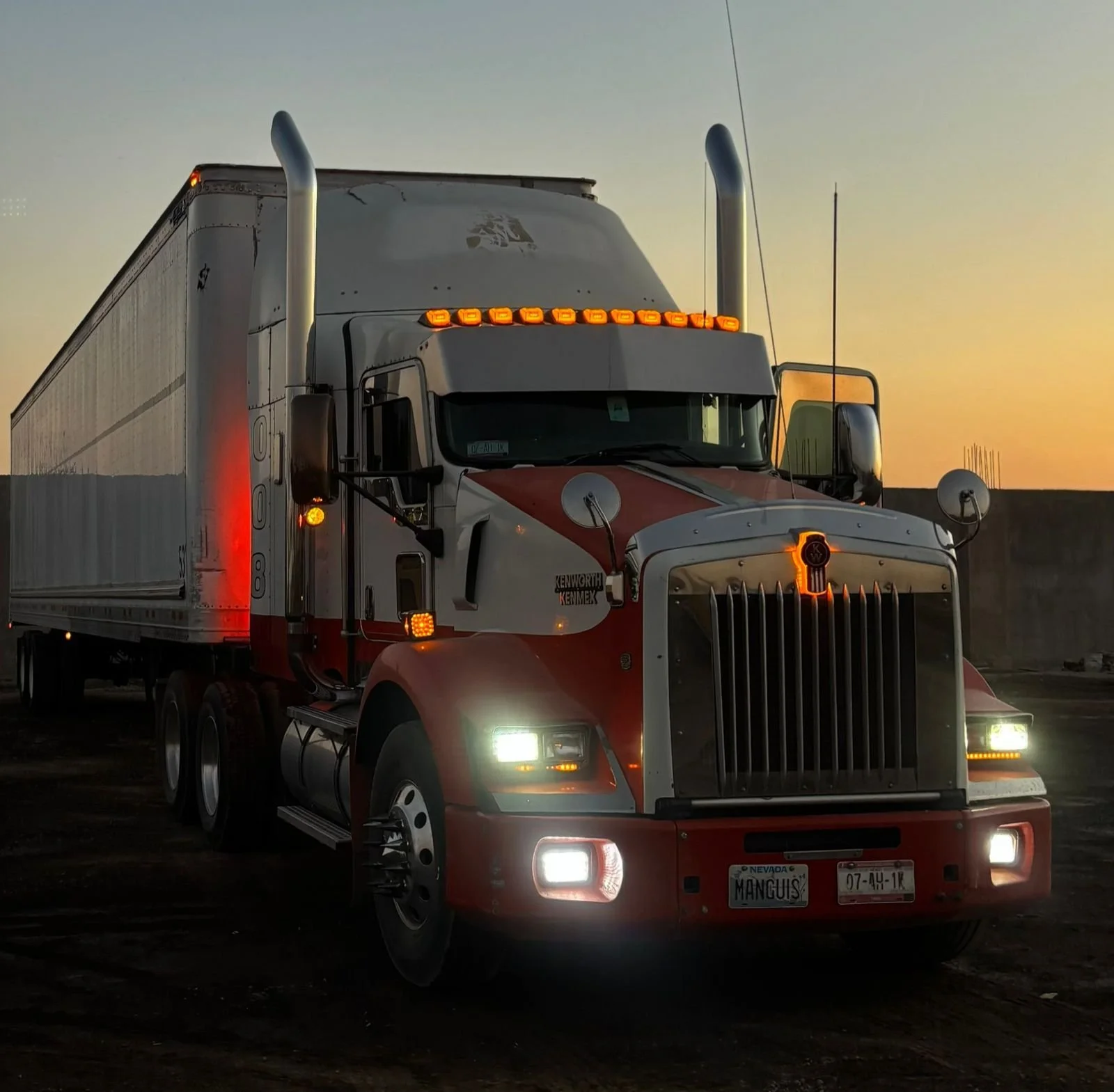 Kenworth T800
