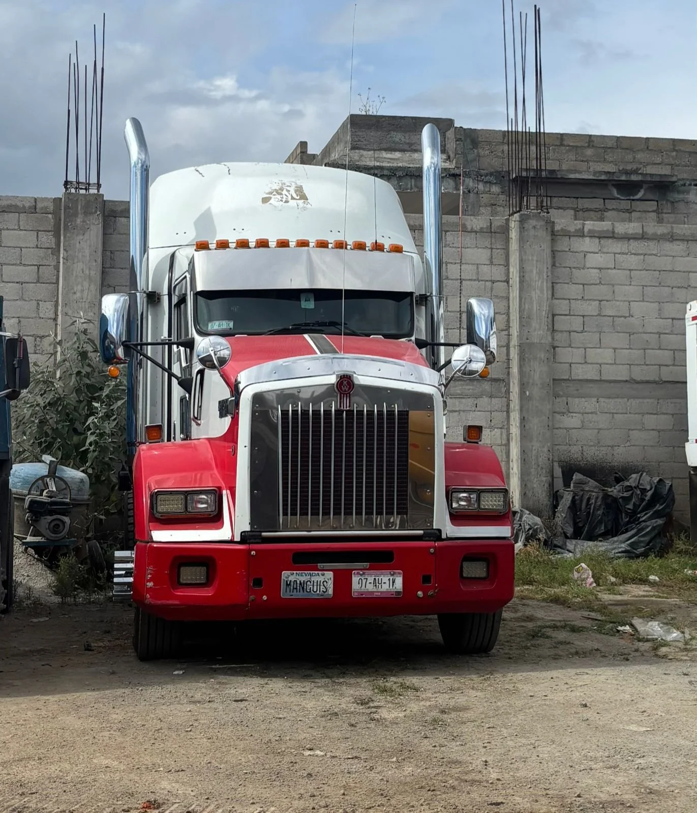Kenworth.jpeg