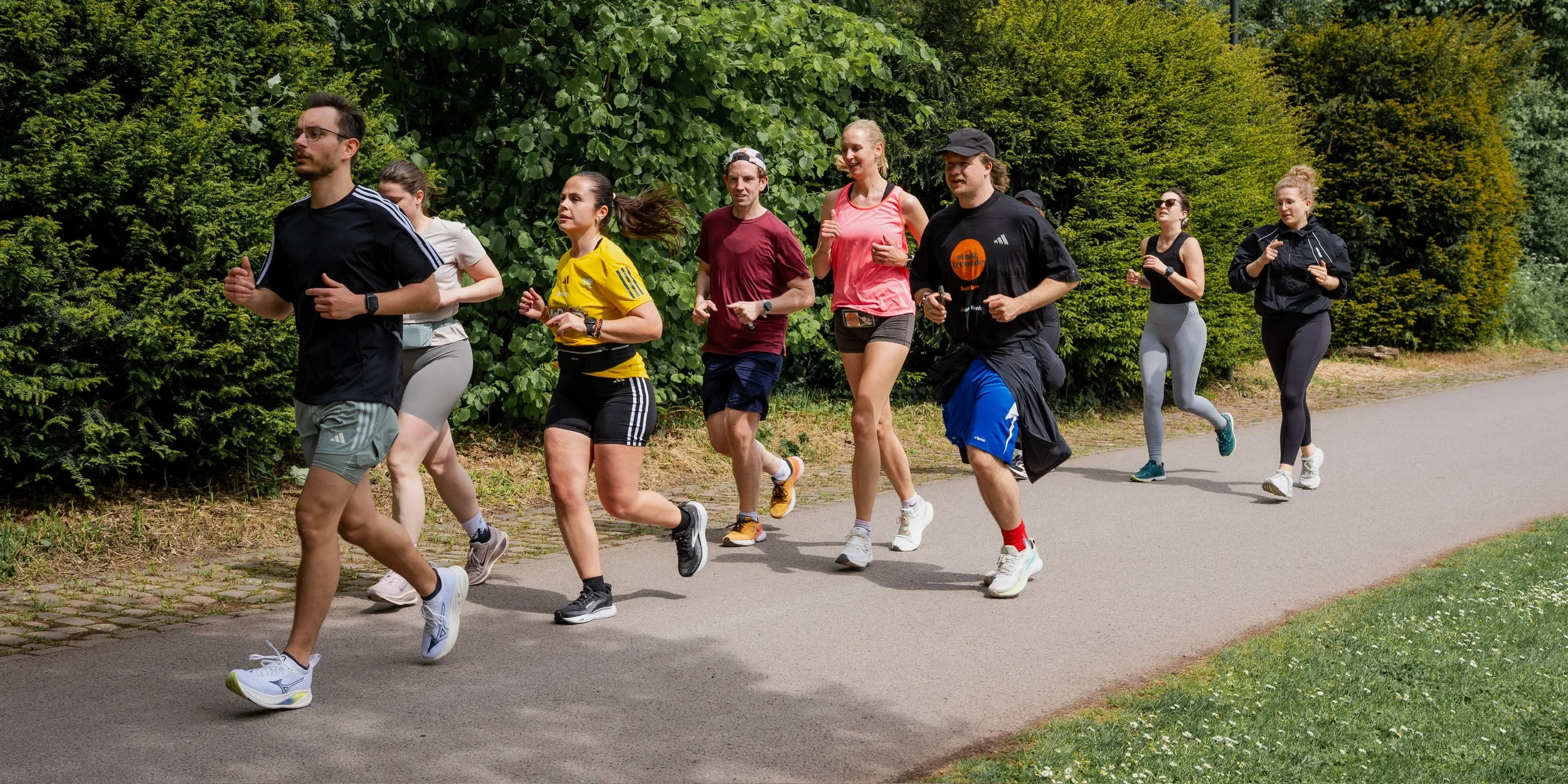 Social Run in Düsseldorf – Gemeinsam laufen und neue Leute kennenlernen