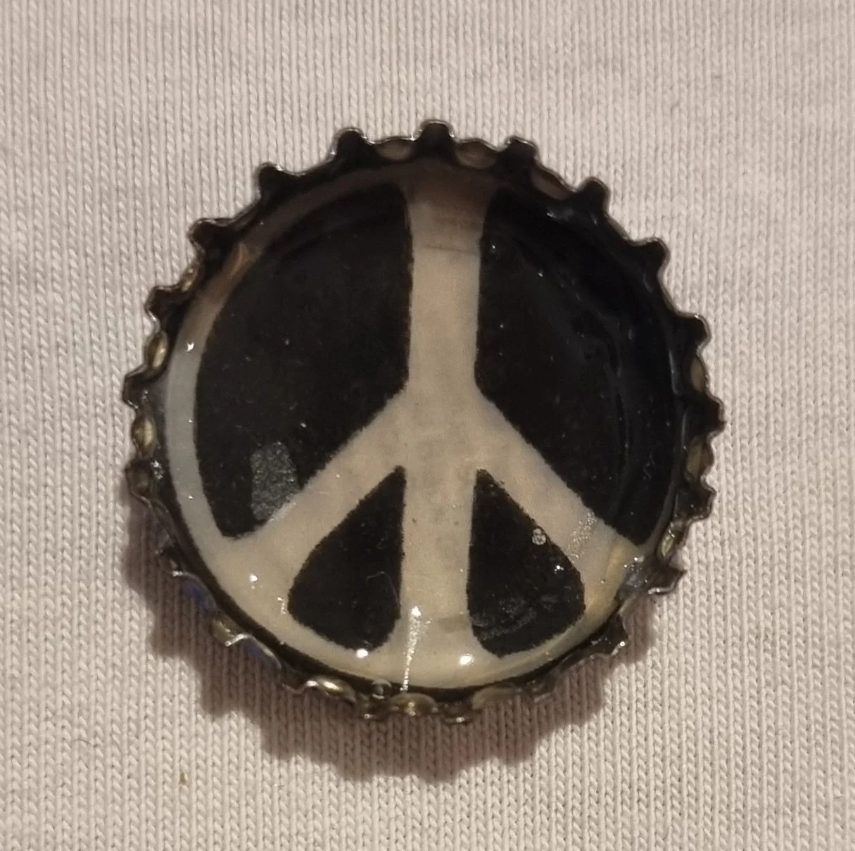 bottle cap pin