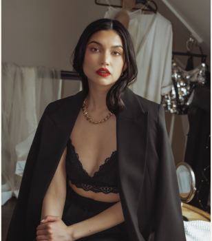 Chicago Bridal Boudoir Pricing: Transparent Packages for Brides