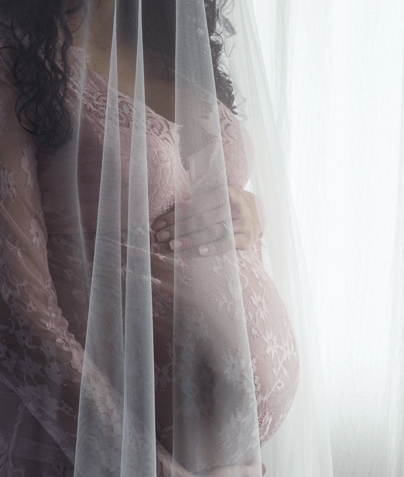 Artistic Maternity Photography in Chicago – Amelie Boudoir Studio Portraits