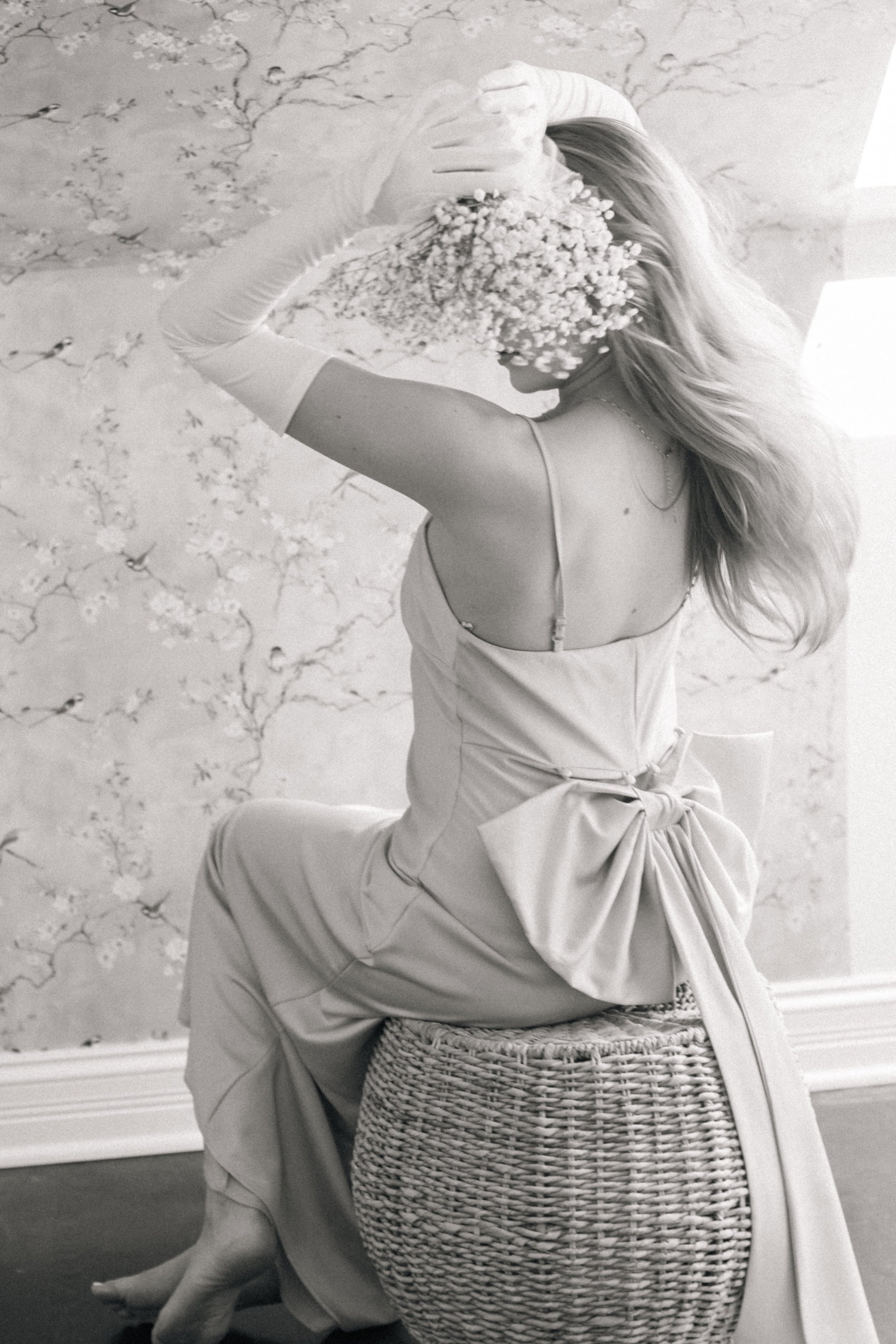 bride takes images after the big day in chicagoland
