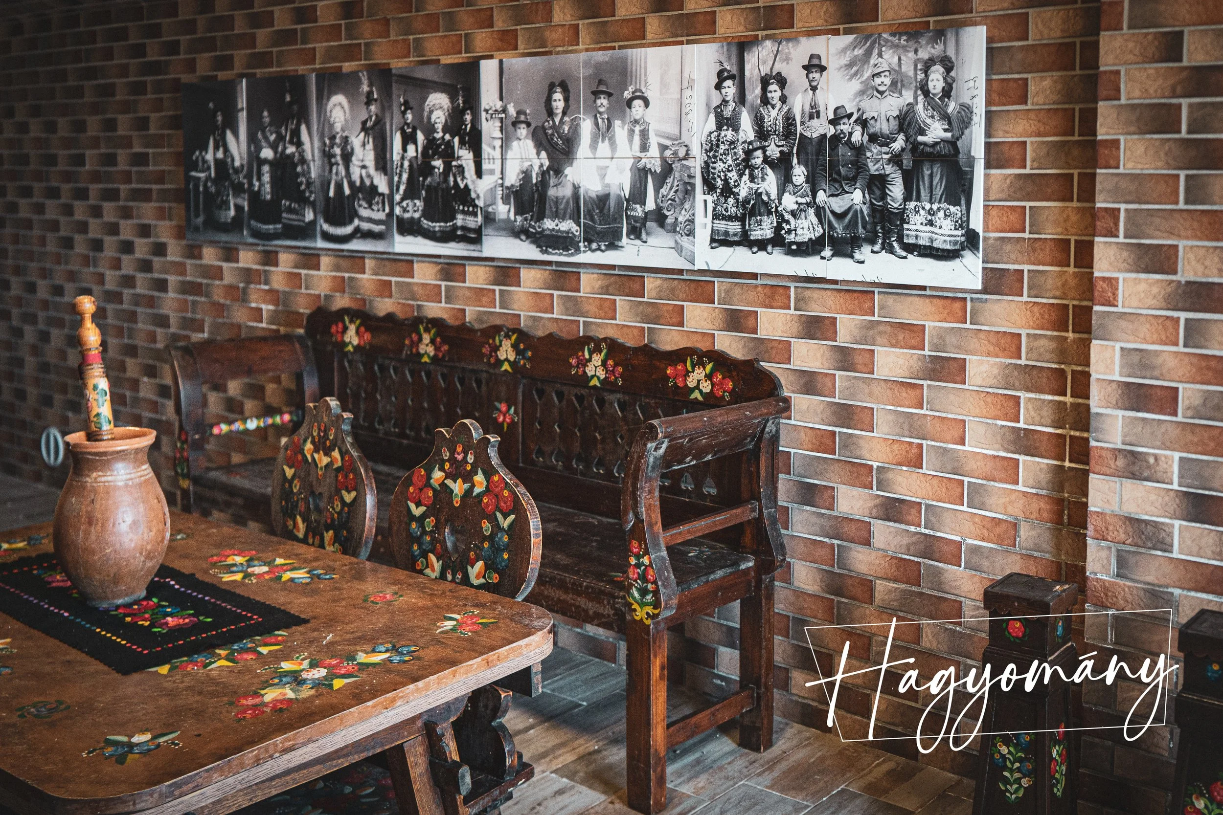 Hagyomány.jpg