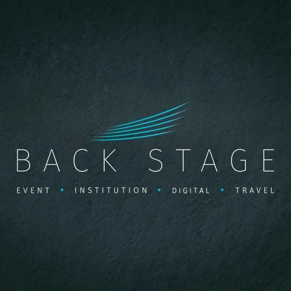 Logo de "BACK STAGE"