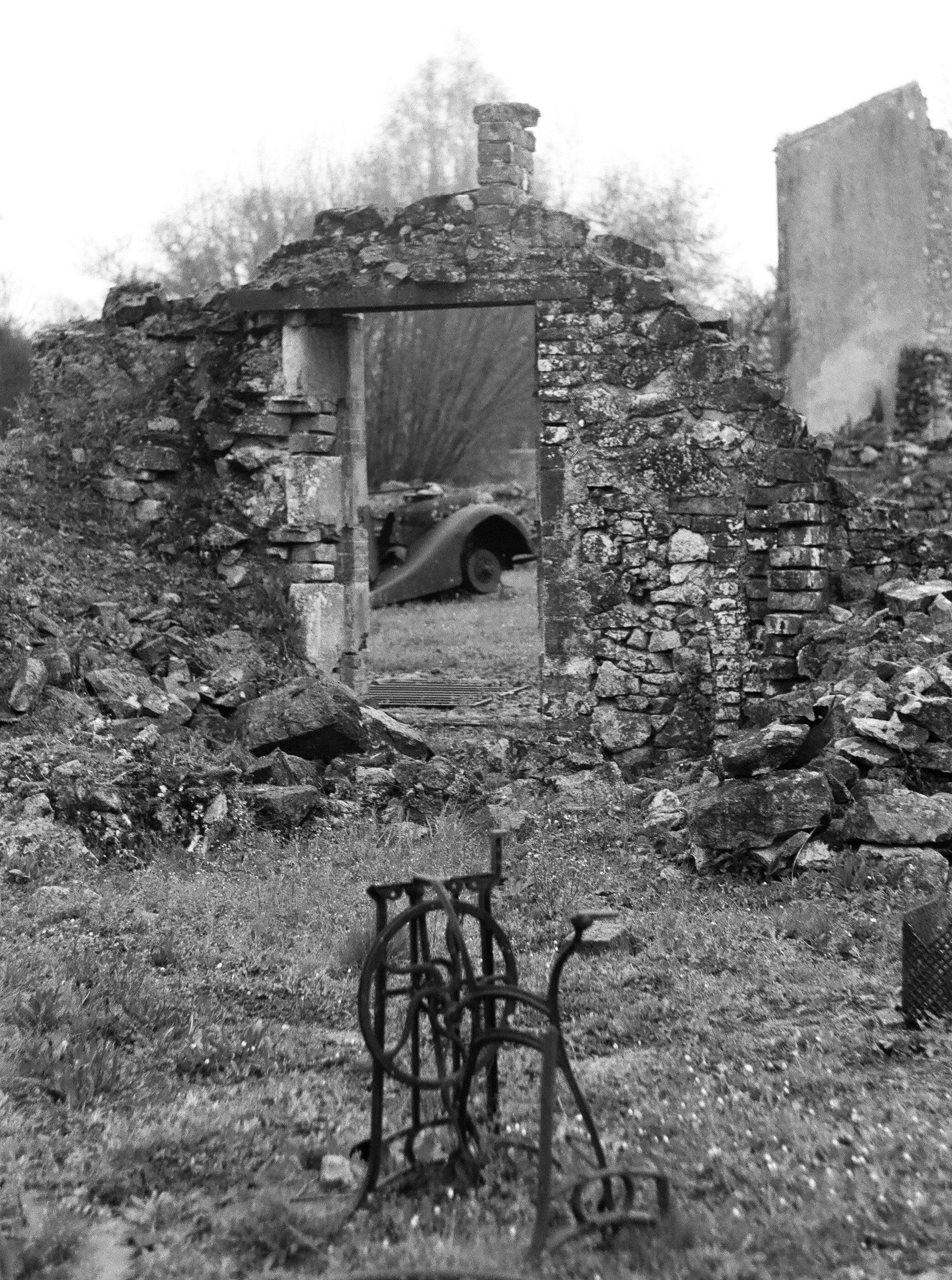 sewing machine, martyr village, oradour-sur-glane (2026)