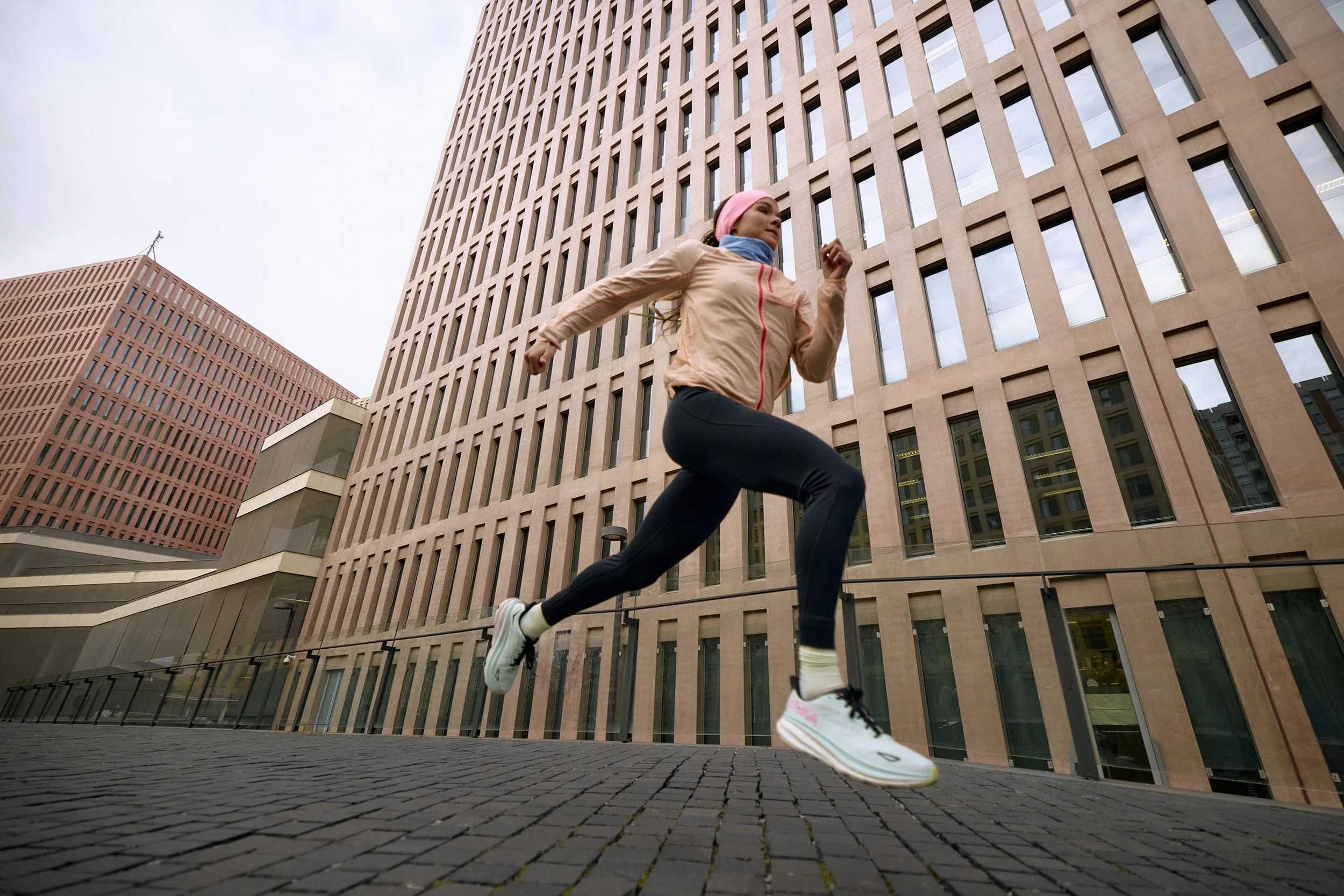 FW25 - City Run - 8237.jpg