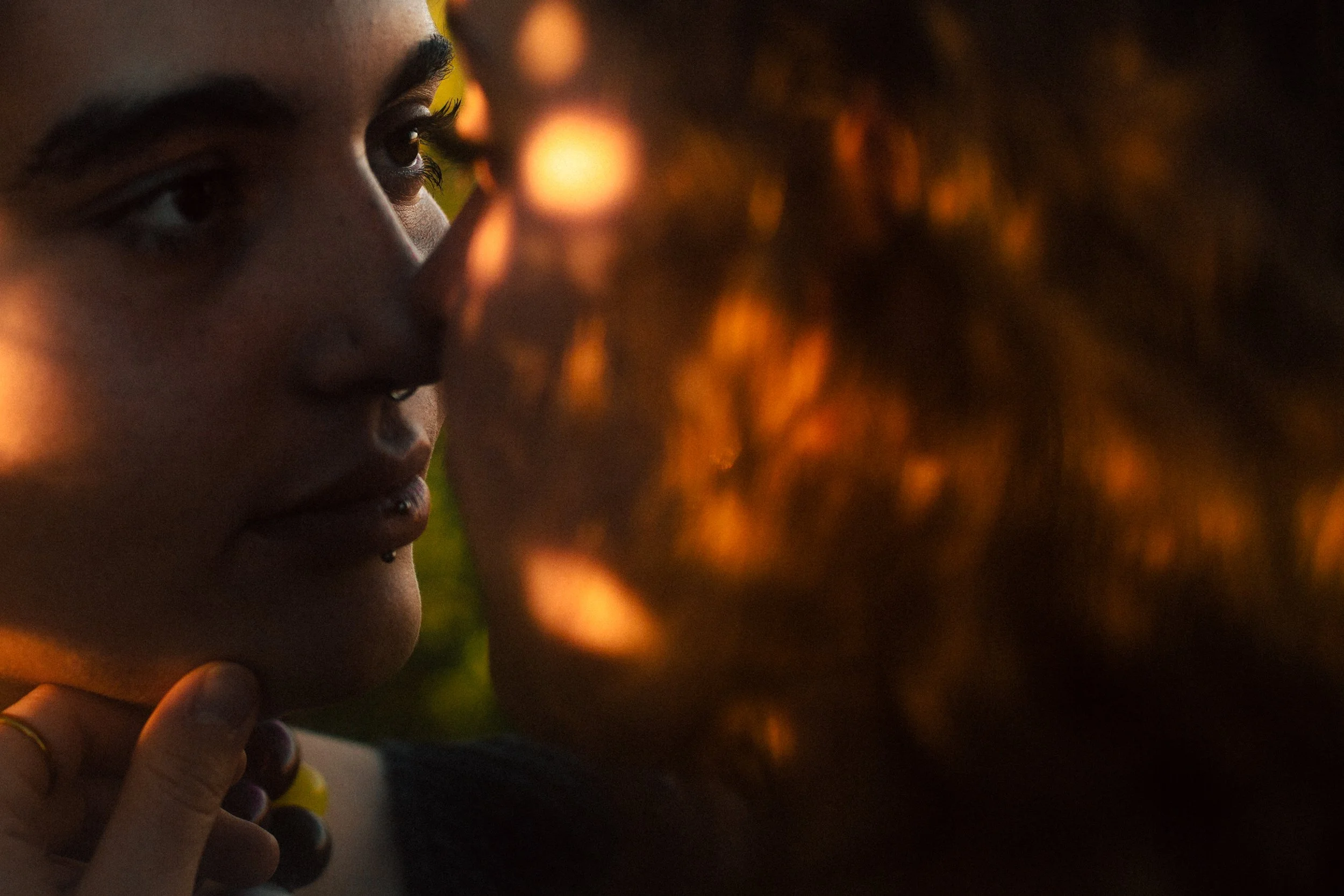 Individual, couples portrait of a young woman at sunset in Barcelona — Whip & Honey photographer