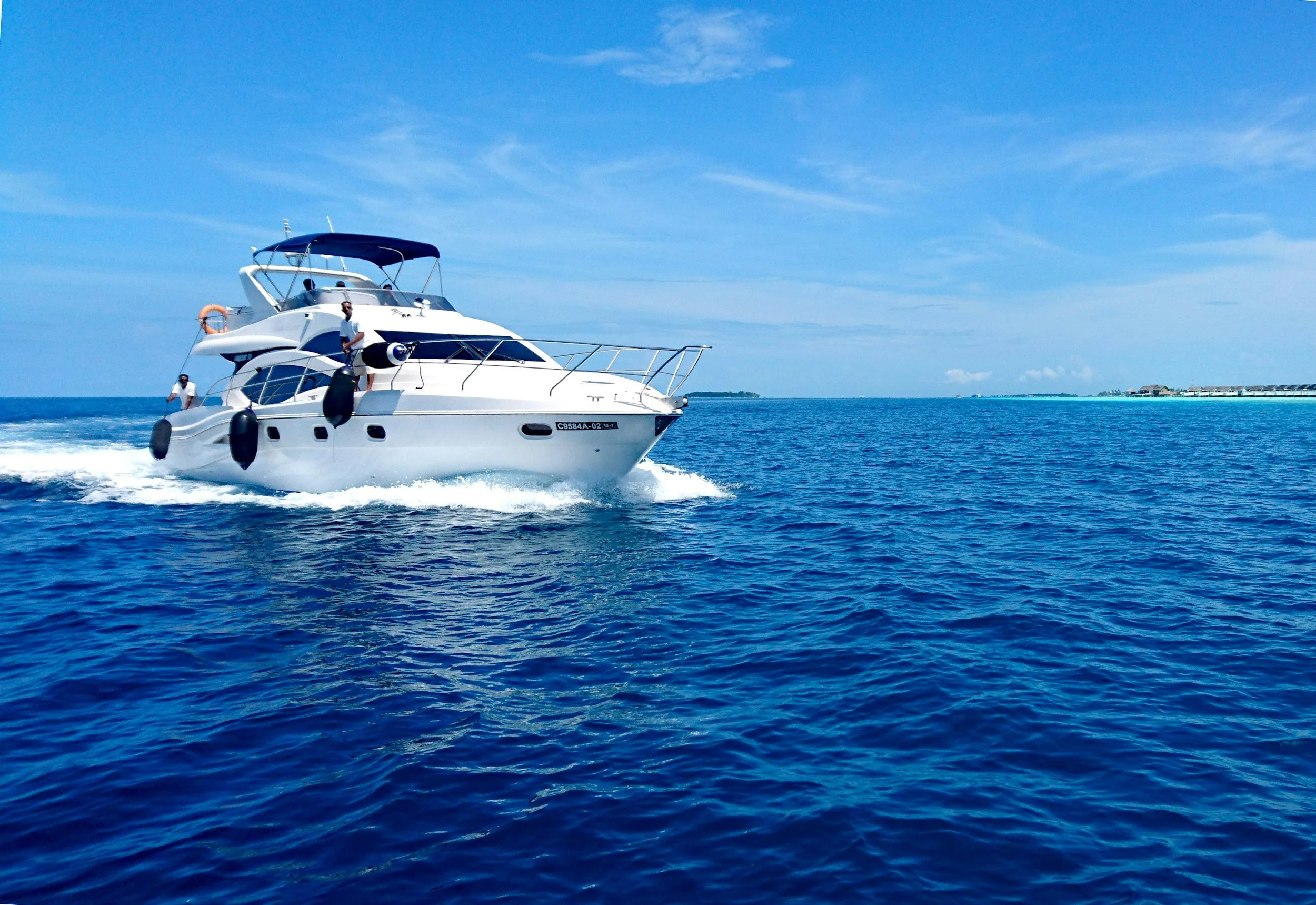 boat cruise.jpg