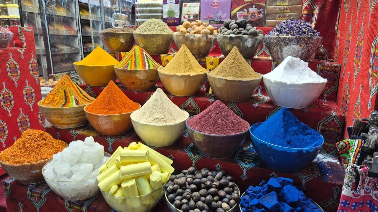 muttrah souq sultanate (2).jpeg