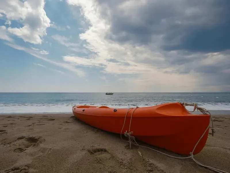 Kayaking and Stand Up Paddle (SUP)
