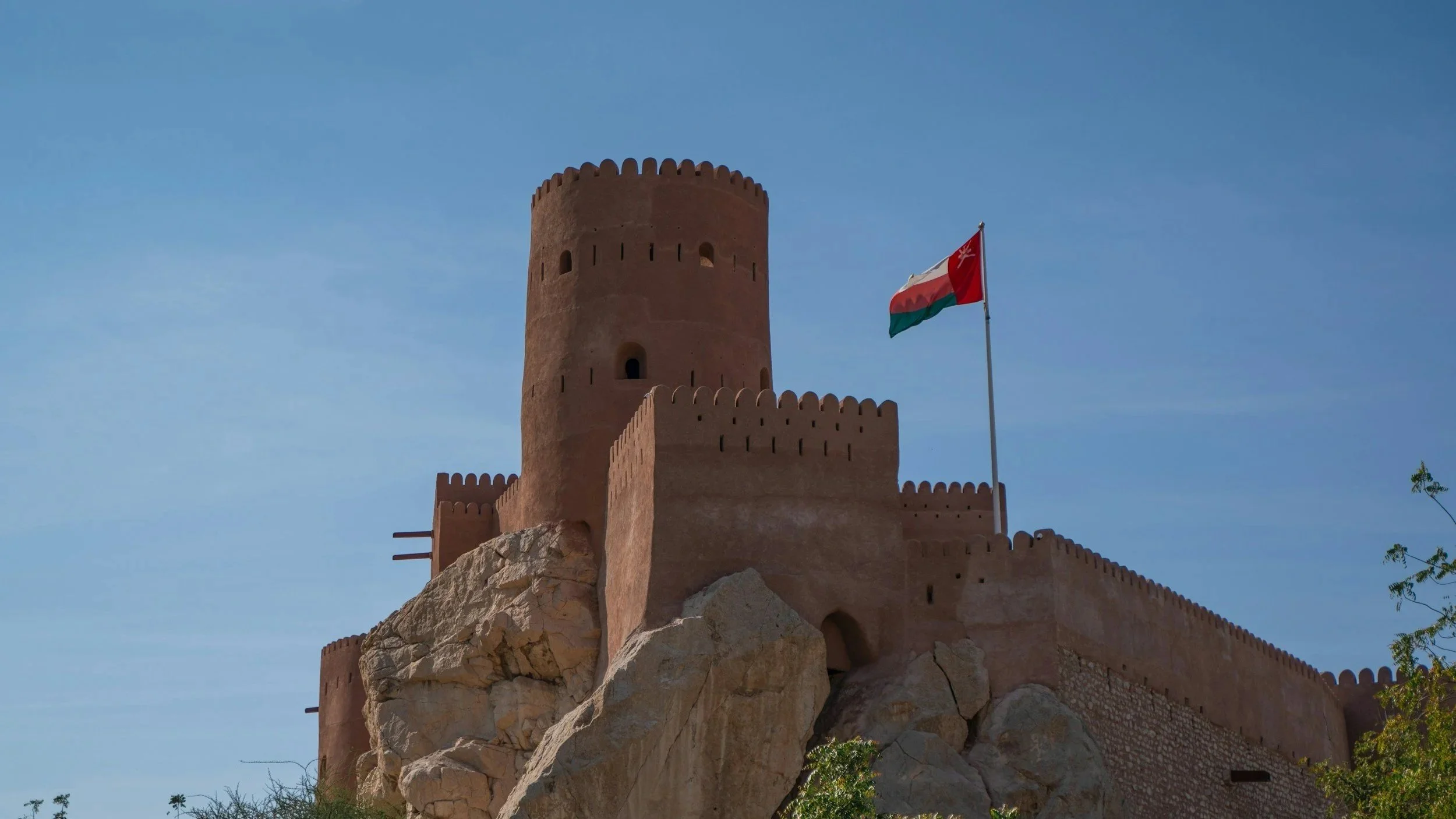 nakhal fort.jpg