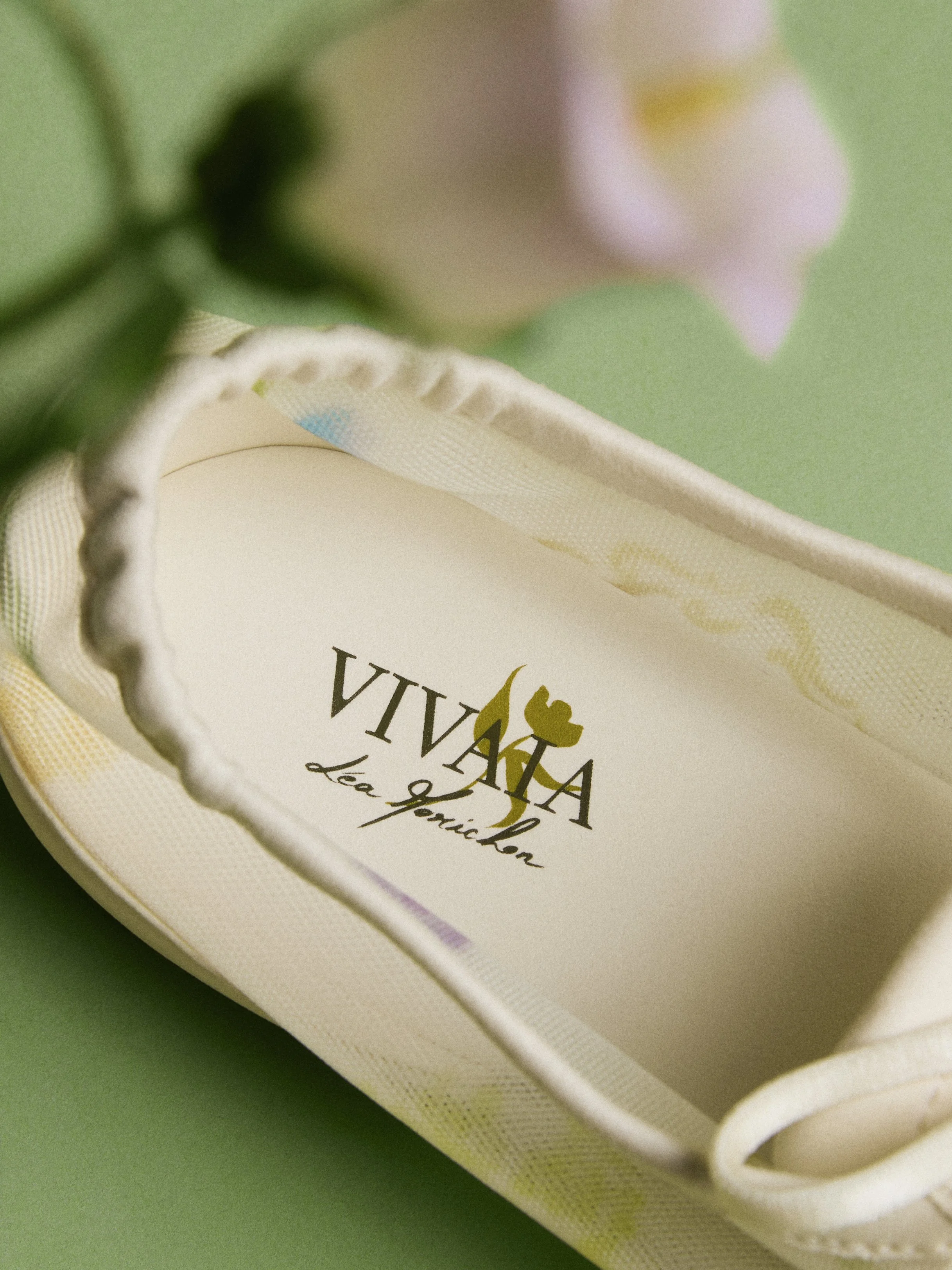 04-LEAMORICHON VIVAIA.jpg