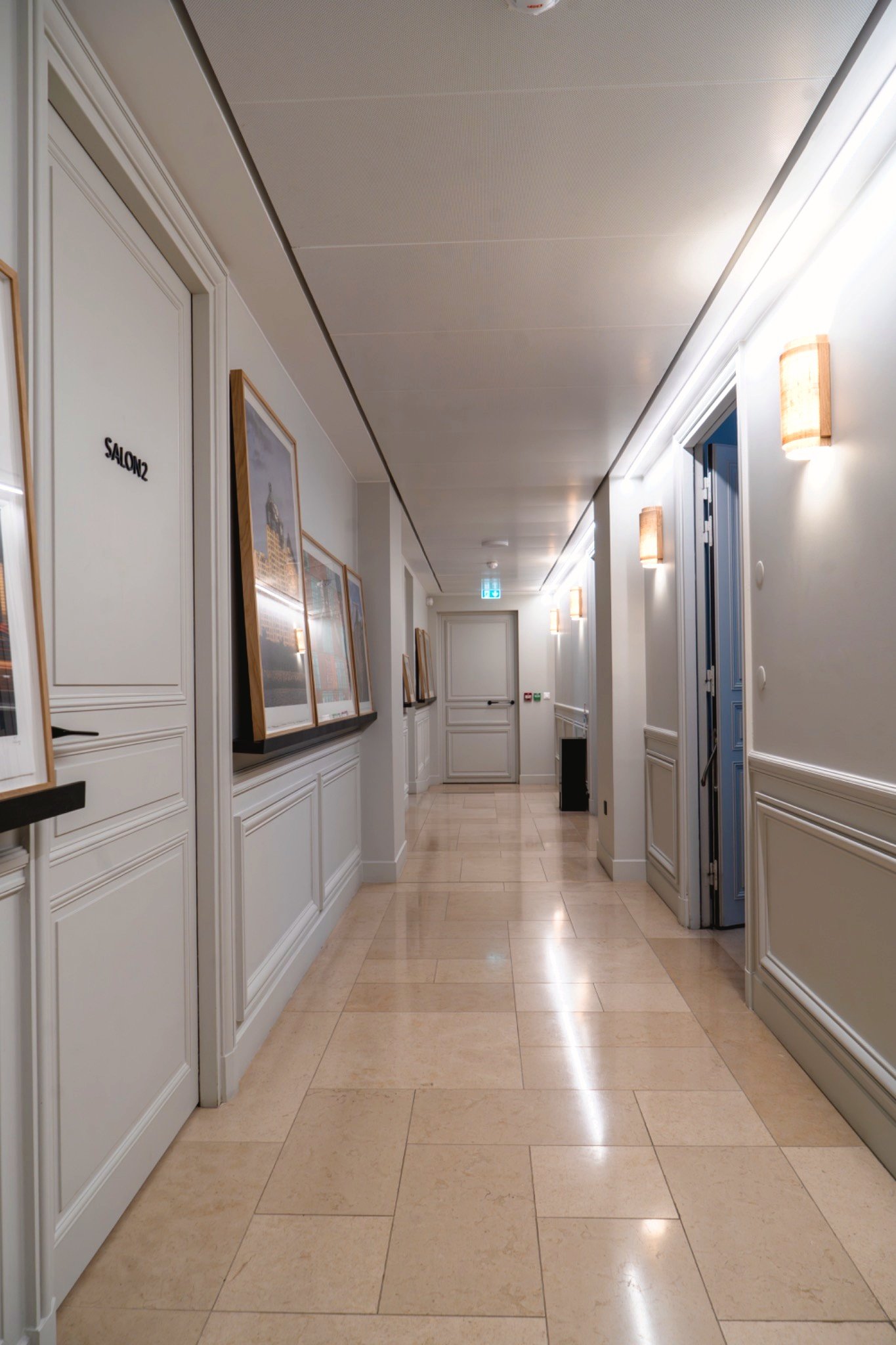 TCE EG Cuisine RIE restaurant aménagement couloir peinture EG Entreprise générale .jpg