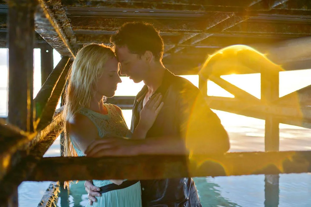 mauritius-island-holiday-honeymoon-family-photographer-photoshoot-beach-bridge-14.jpeg