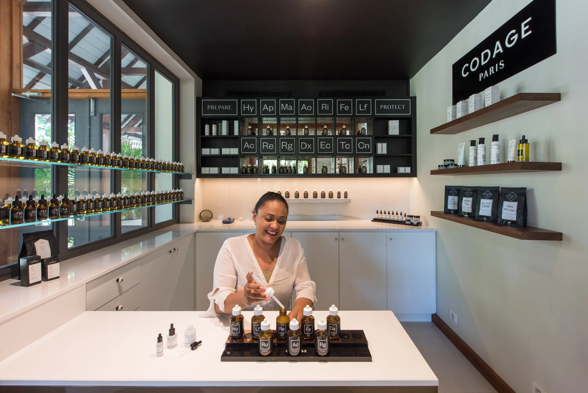 Mauritius-island-best-commercial-lifestyle-advertising-brand-photographer-photography-perfume.jpg