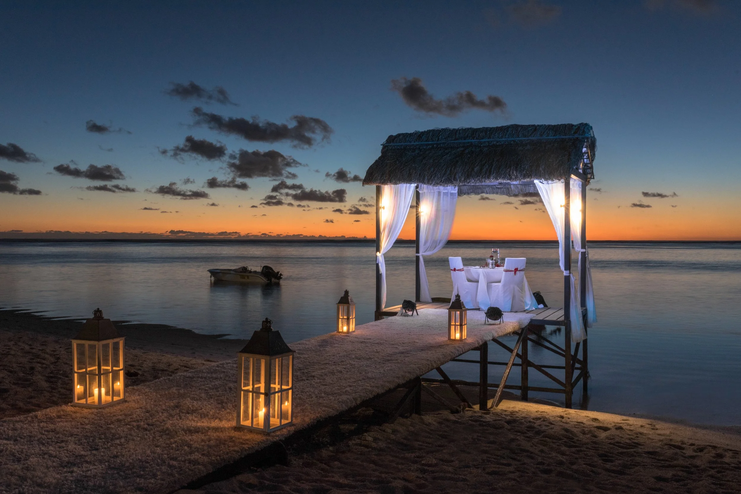 Mauritius-island-best-commercial-lifestyle-advertising-brand-photographer-photography-sunset-romantic-jetty.jpg