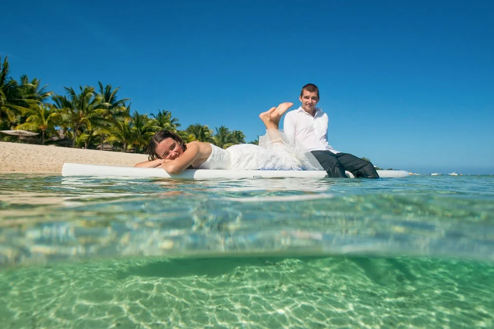 trash-the-dress-wedding-photography-photographer-underwater-mauritius-backlight-studios-mauritius-10.jpg