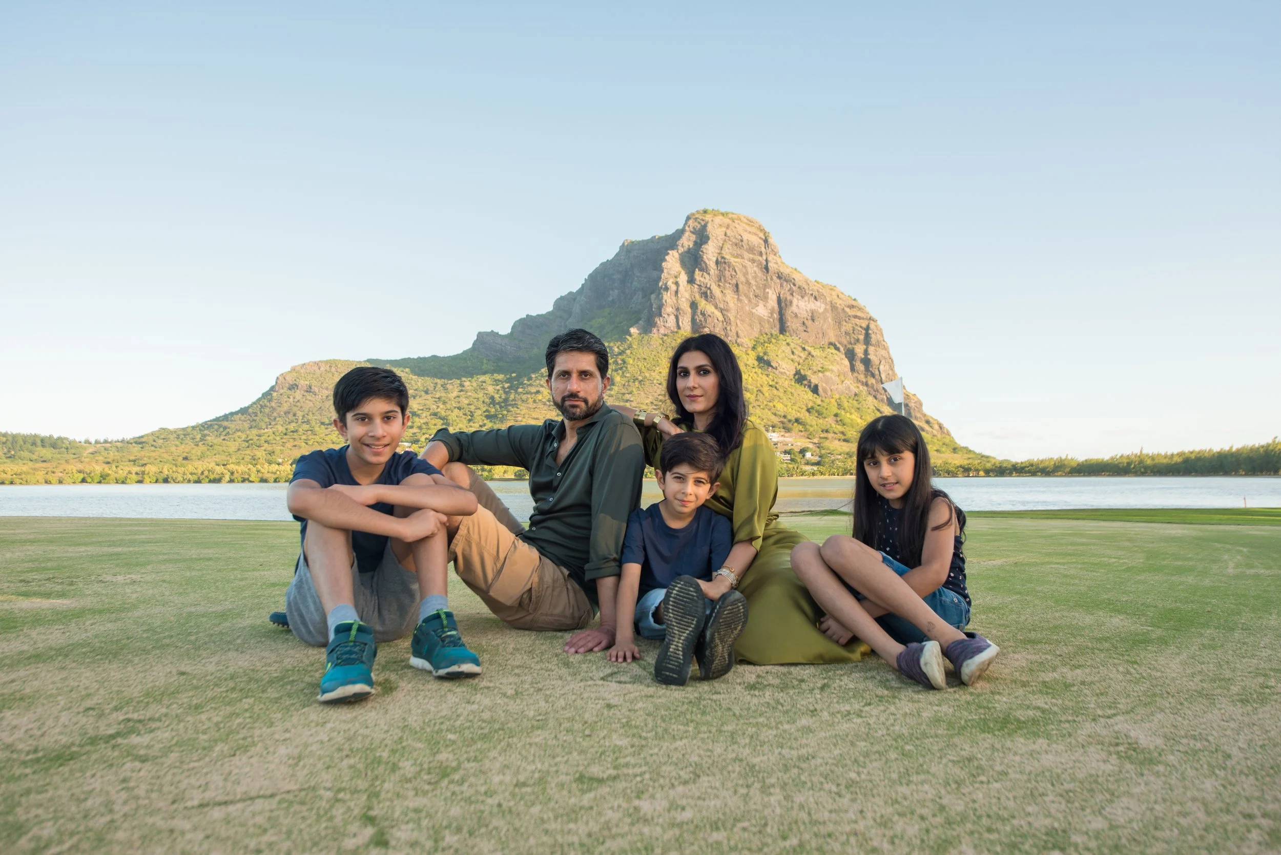 Mauritius-island-holiday-honeymoon-family-photographer-photoshoot-portait-beach-69.jpg