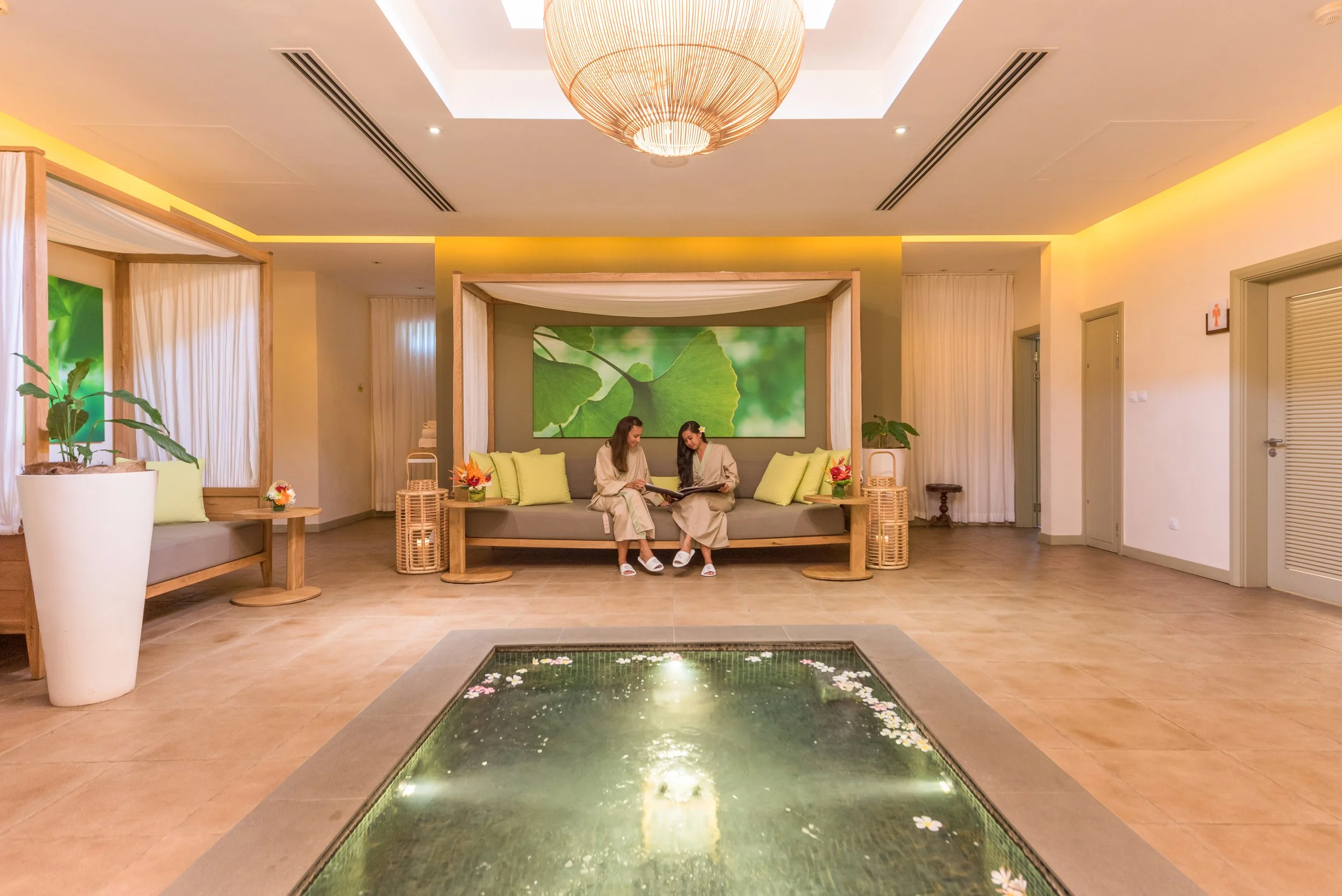 Mauritius-island-best-commercial-lifestyle-advertising-brand-photographer-photography-day-spa-hotel.jpg