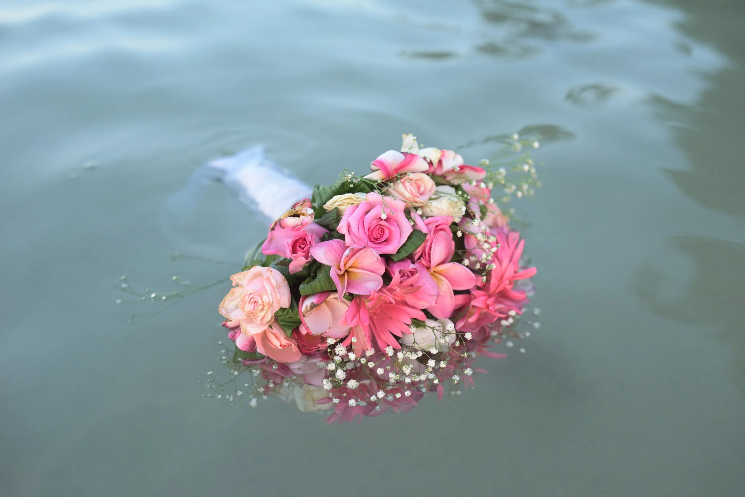 trash-the-dress-wedding-photography-photographer-underwater-mauritius-island-beach-pool-27.jpg