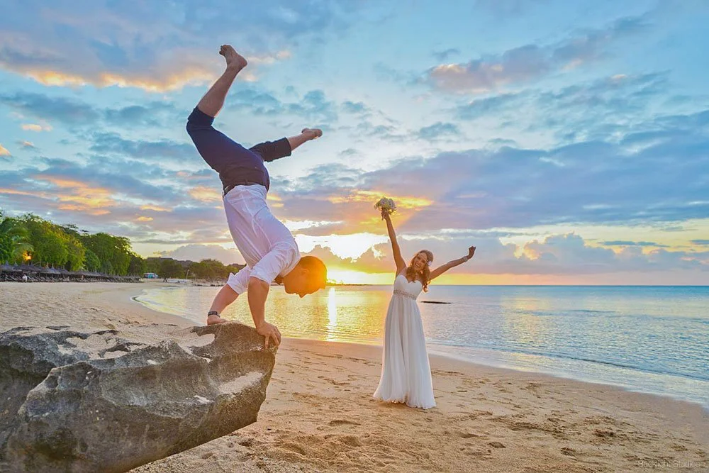 mauritius-beach-wedding-photographer-bride-groom-pose-on-sand.jpeg