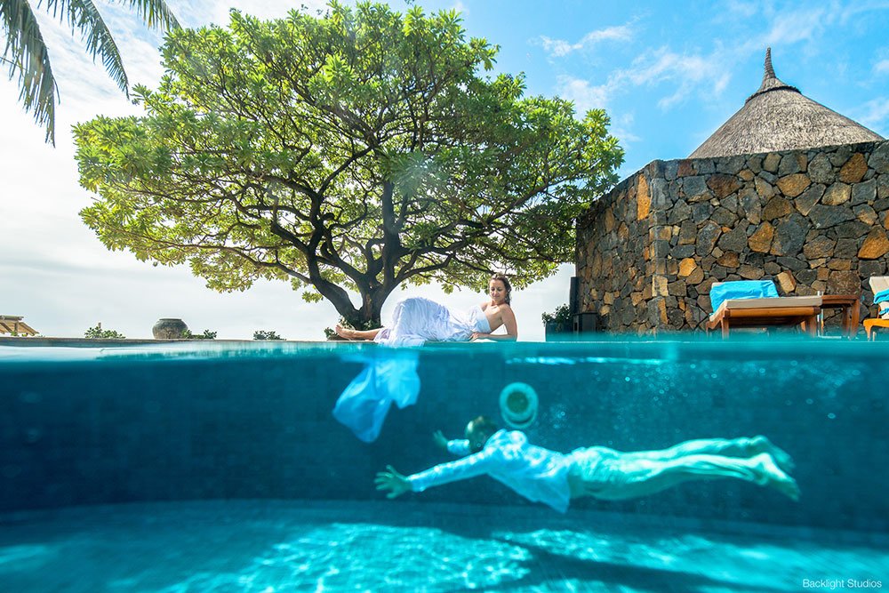 best-trash-the-dress-underwater-wedding-photography-photographer-mauritius-backlight-studios.jpeg