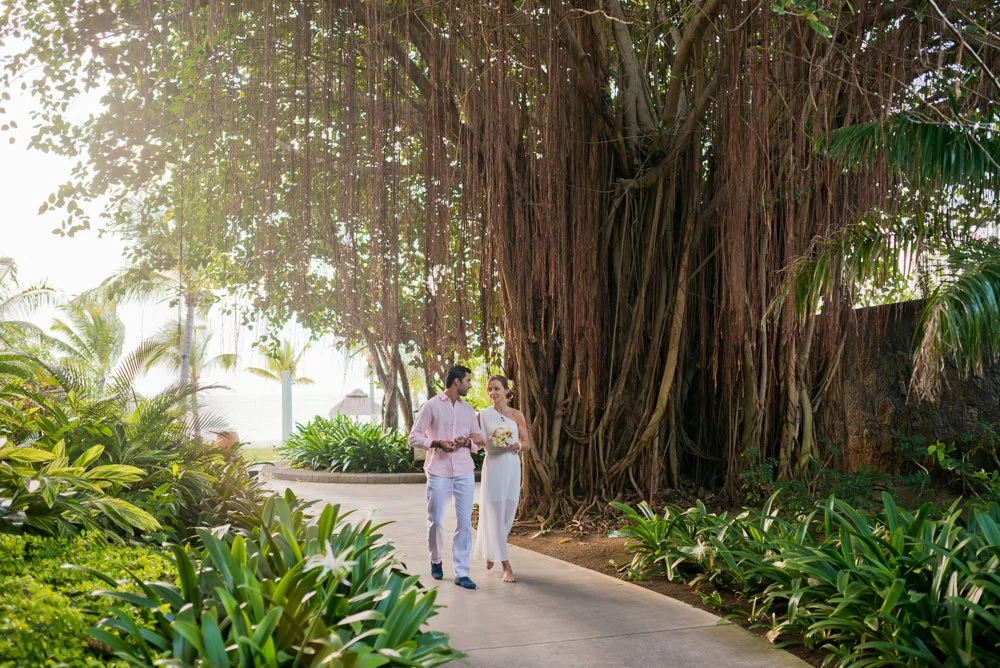 mauritius-beach-wedding-photographer-bride-groom-st-regis-hotel.jpeg
