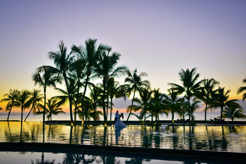 mauritius-beach-wedding-photographer-bride-groom-sunset-refelction.jpeg