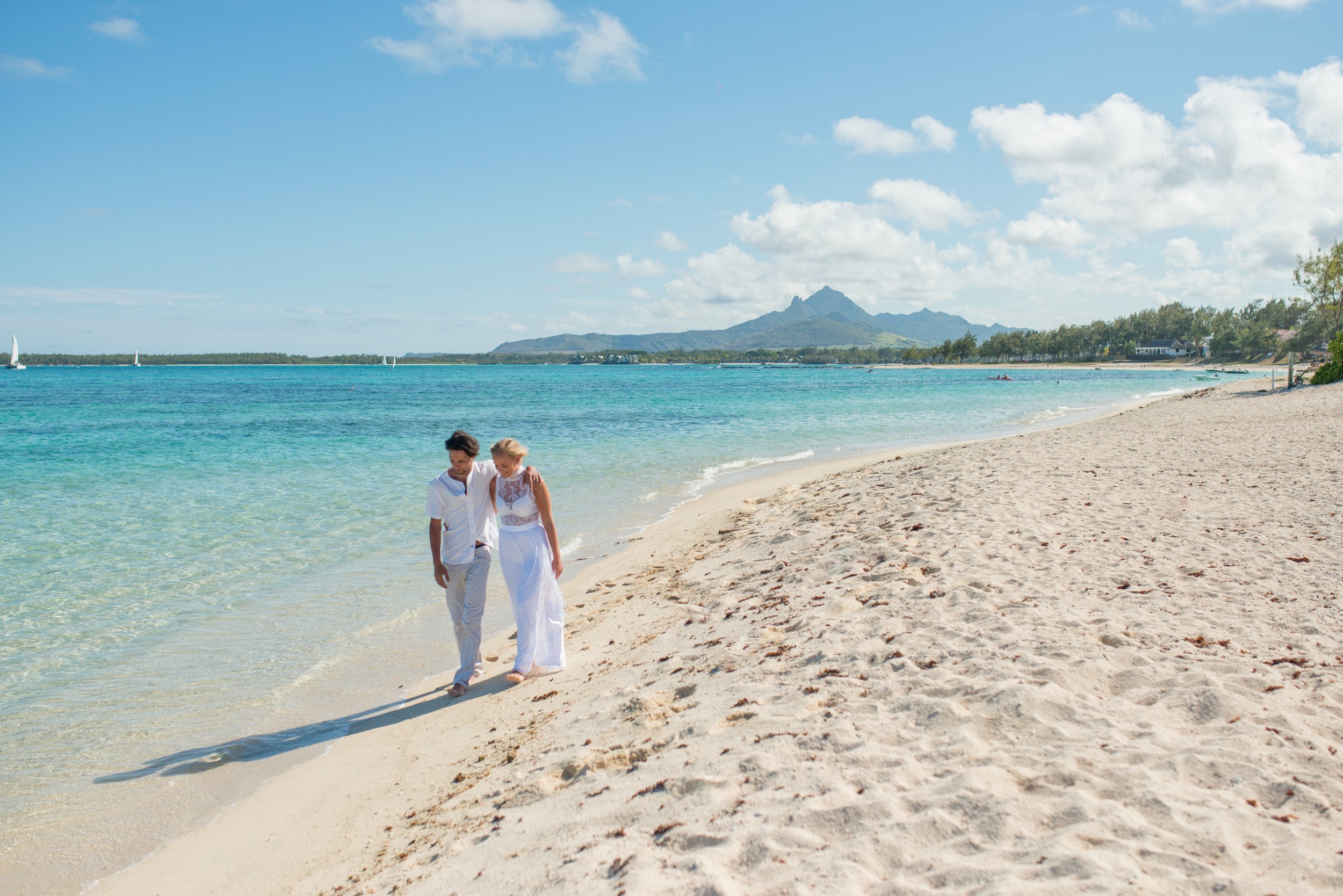 mauritius-island-holiday-honeymoon-family-photographer-photoshoot-beach-55.jpg