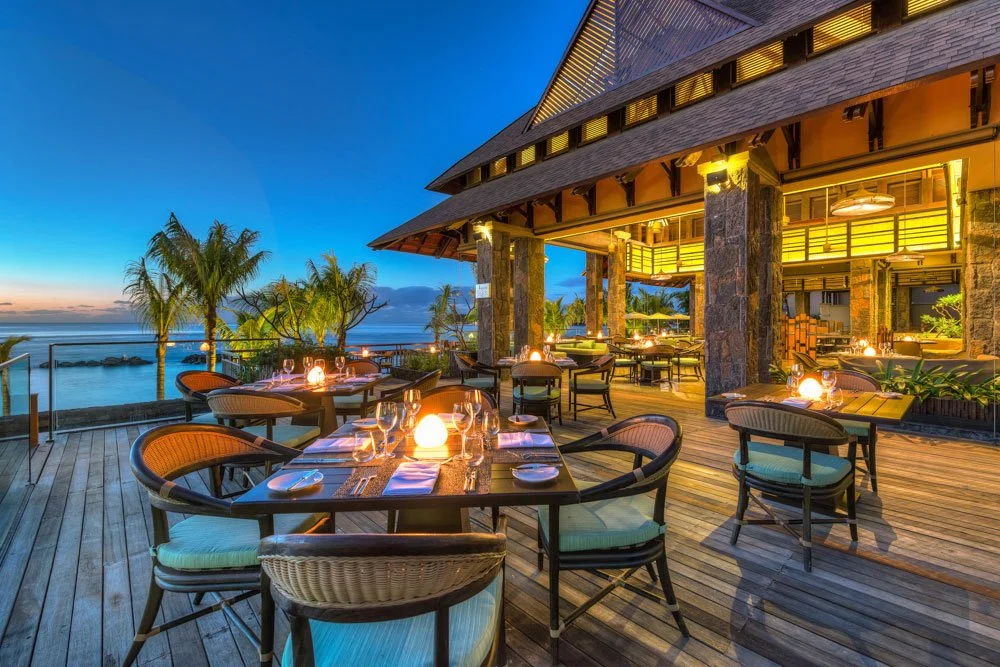 Mauritius-island-best-commercial-lifestyle-advertising-brand-photographer-photography-romantic-dinner.jpeg
