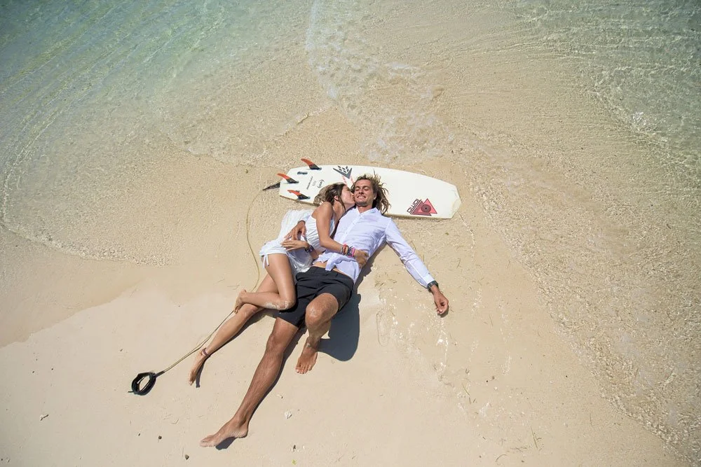 trash-the-dress-wedding-photography-photographer-underwater-mauritius-backlight-studios-mauritius-1.jpg