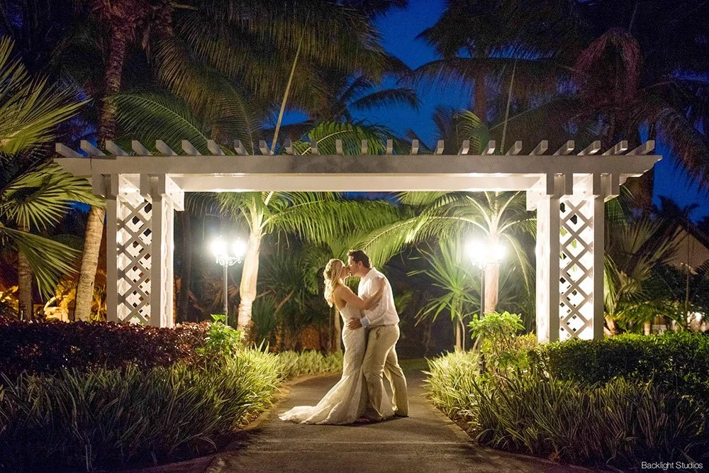 mauritius-beach-wedding-photographer-bride-groom-16.jpeg