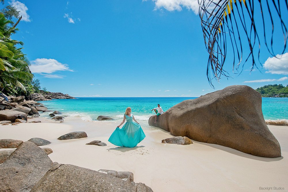 mauritius-island-holiday-honeymoon-family-photographer-photoshoot-beach-seychelles.jpeg