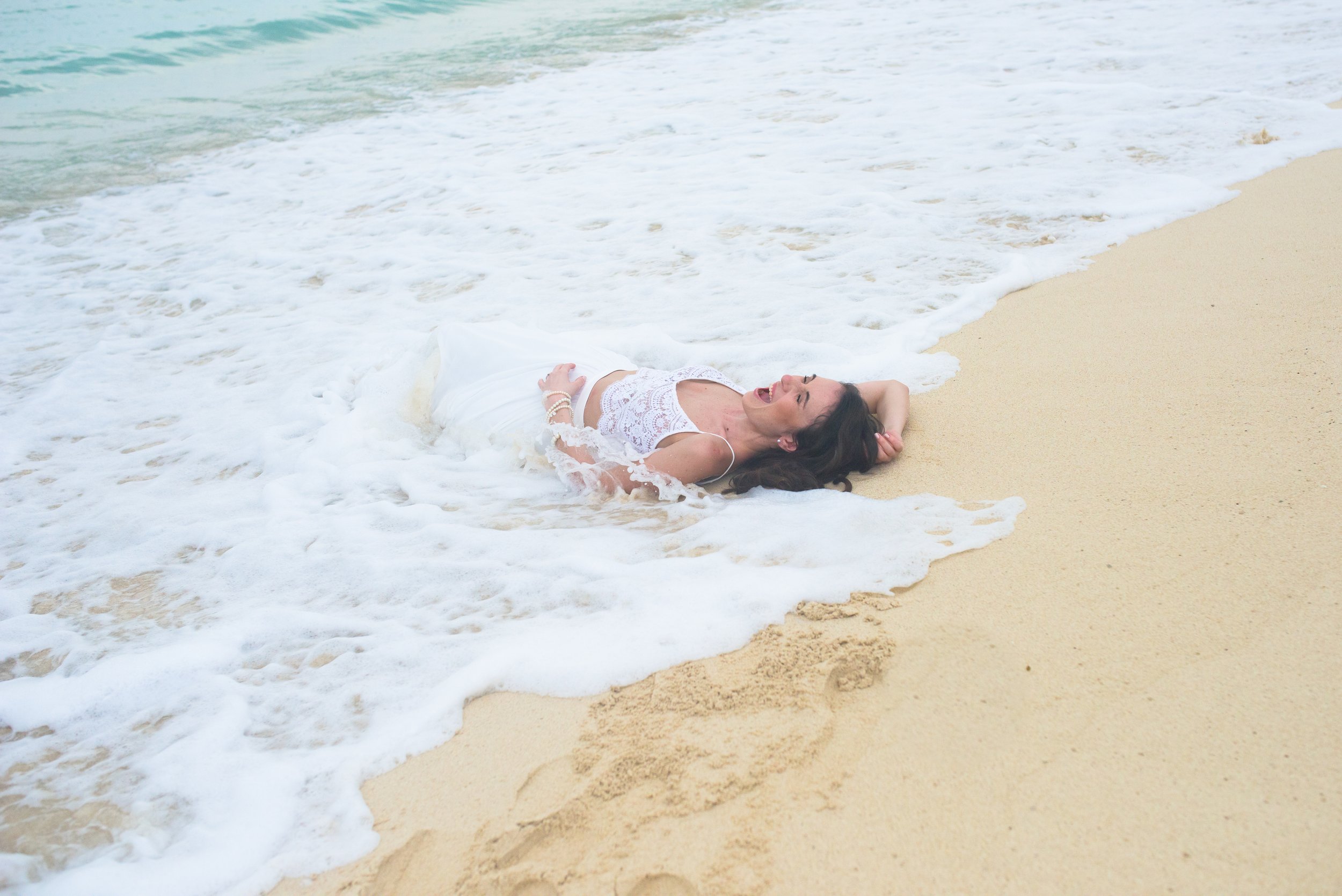 trash-the-dress-wedding-photography-photographer-underwater-mauritius-island-beach-pool-22.jpg