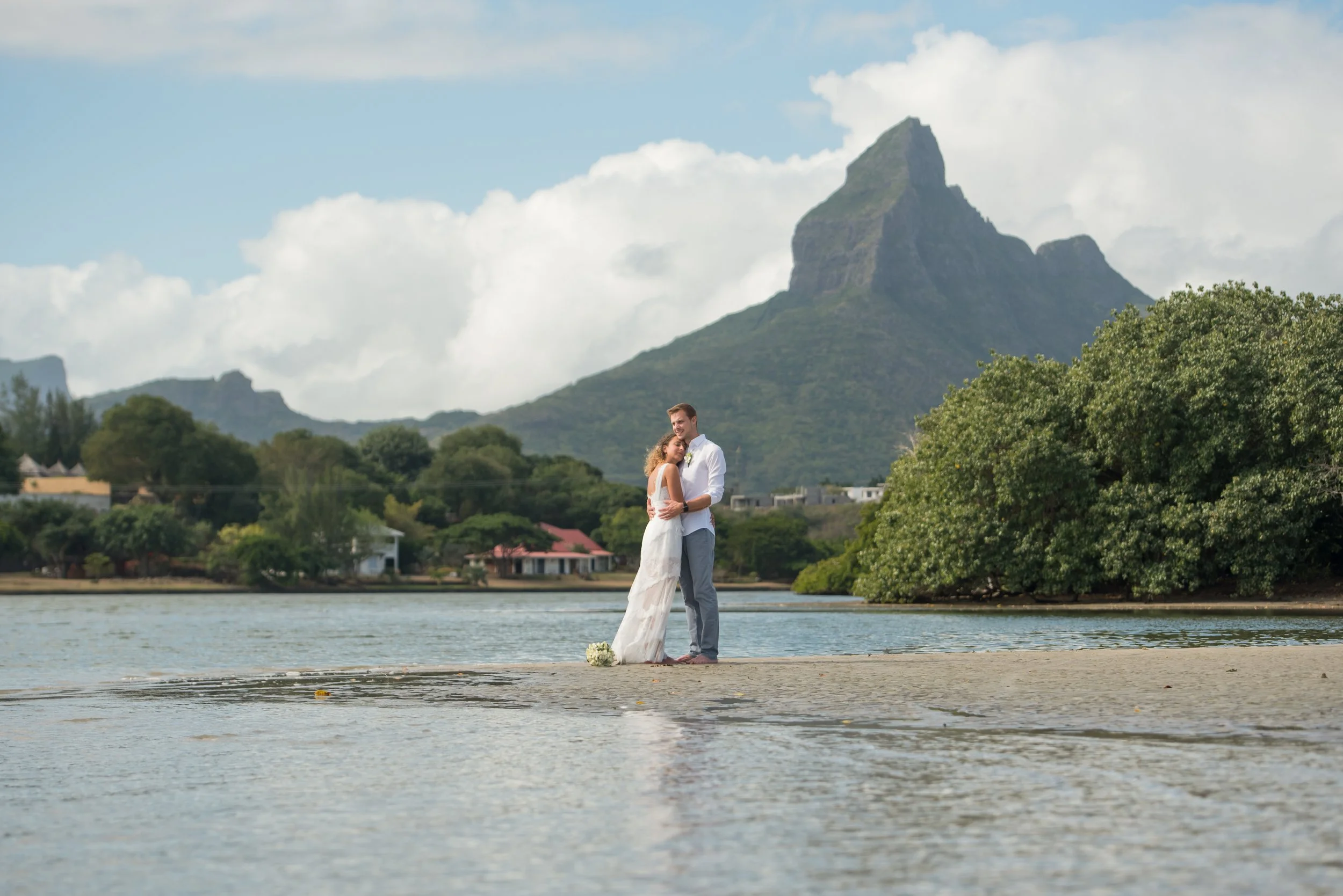 Mauritius-island-holiday-honeymoon-family-photographer-photoshoot-portait-beach-145.jpg
