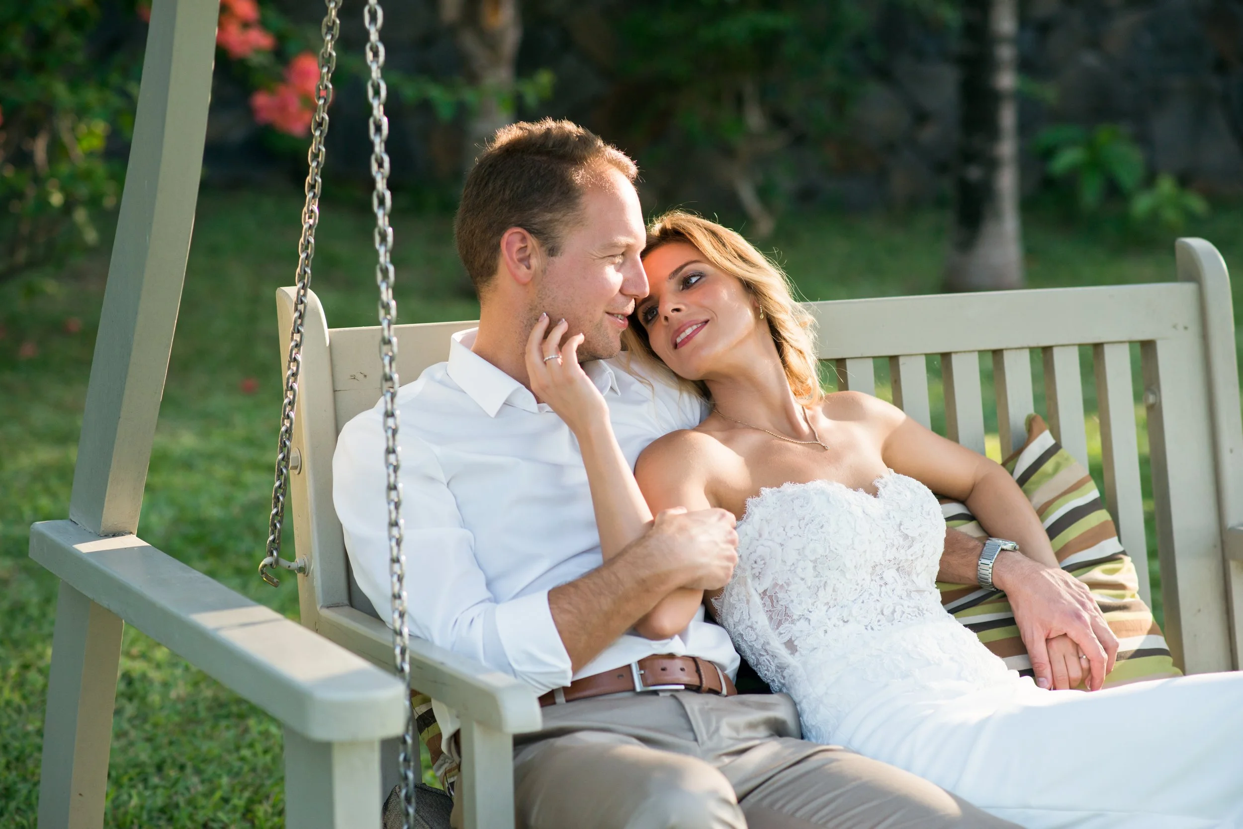 mauritius-beach-wedding-photographer-bride-groom-27.jpg