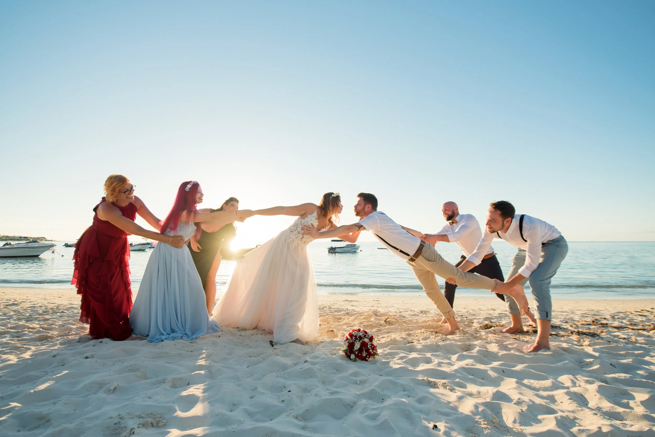 mauritius-beach-wedding-photographer-bride-groom-wall.play.jpg
