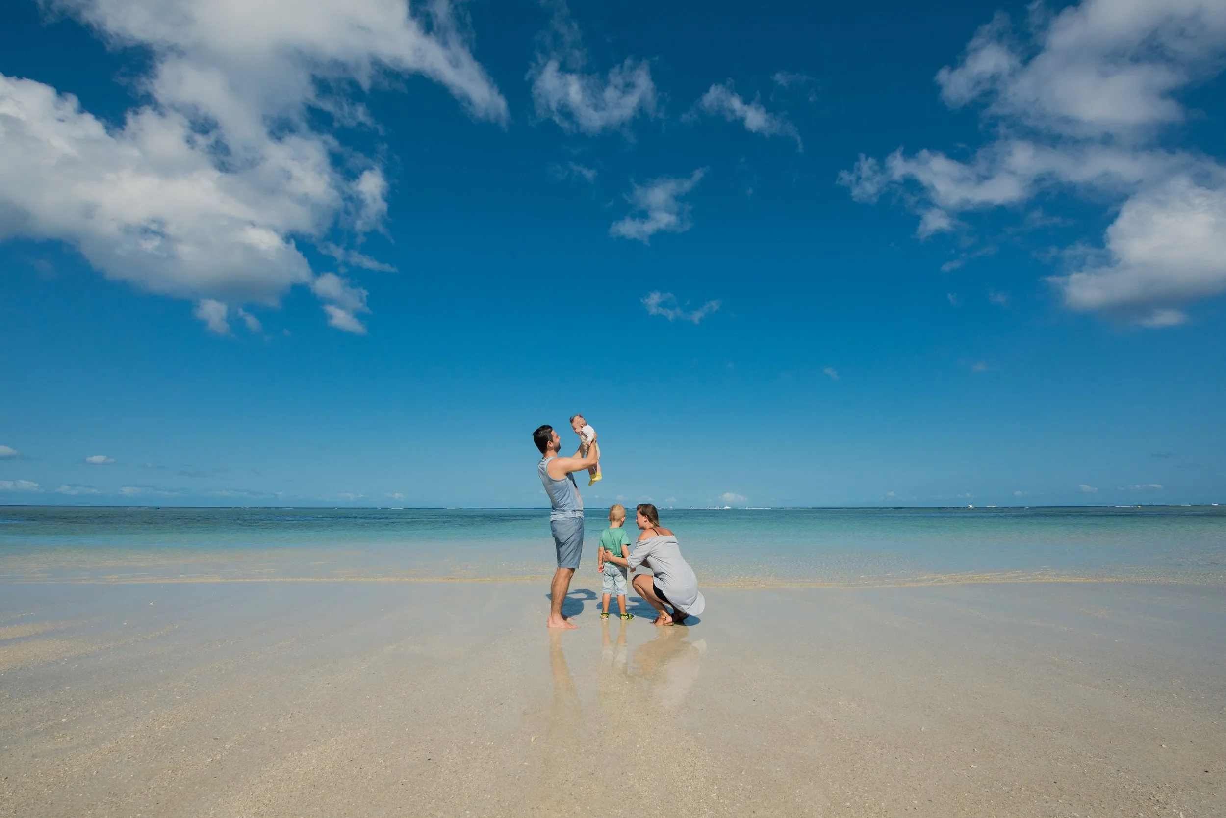 mauritius-island-holiday-honeymoon-family-photographer-photoshoot-beach-48.jpg