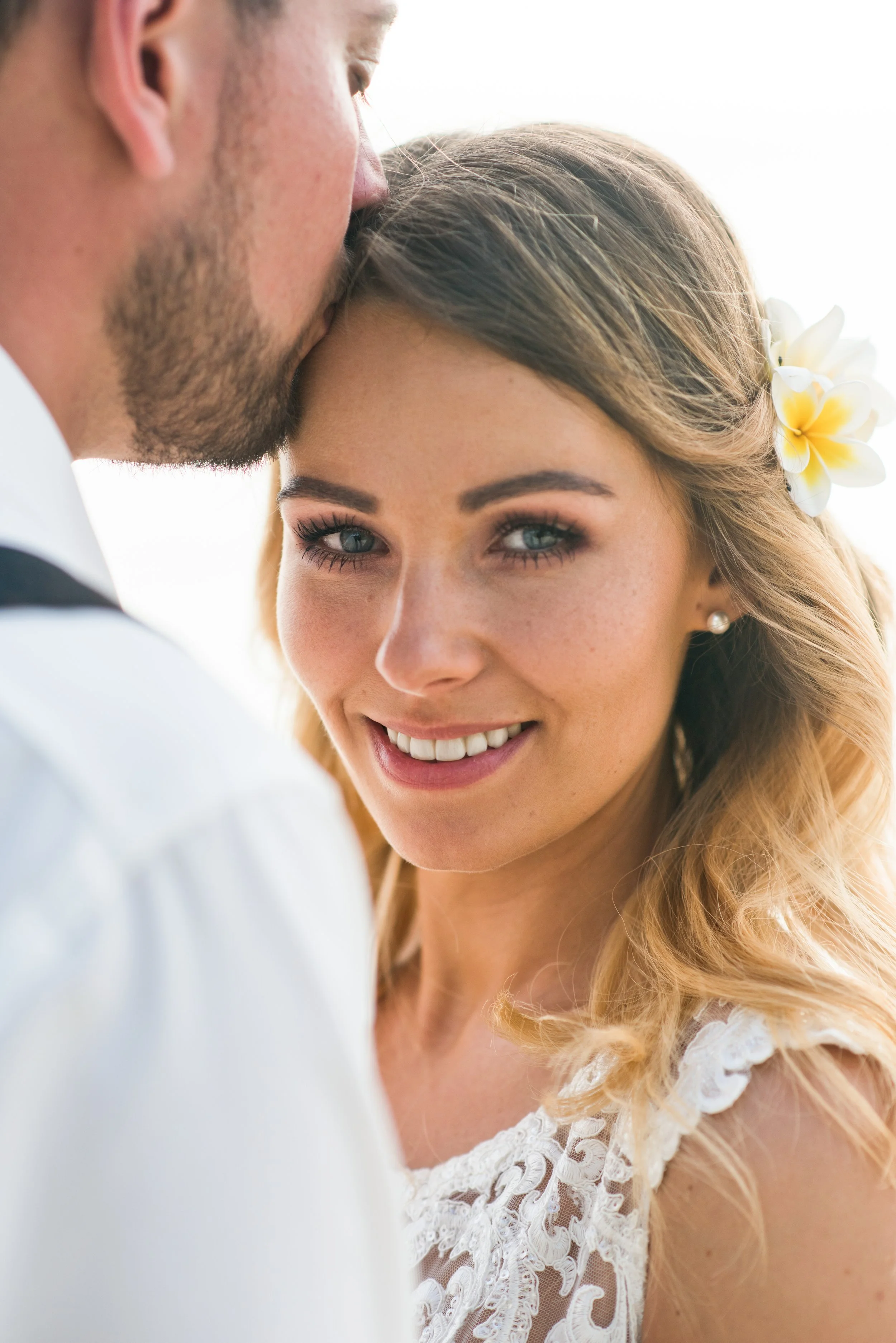 mauritius-beach-wedding-photographer-bride-groom-23.jpg