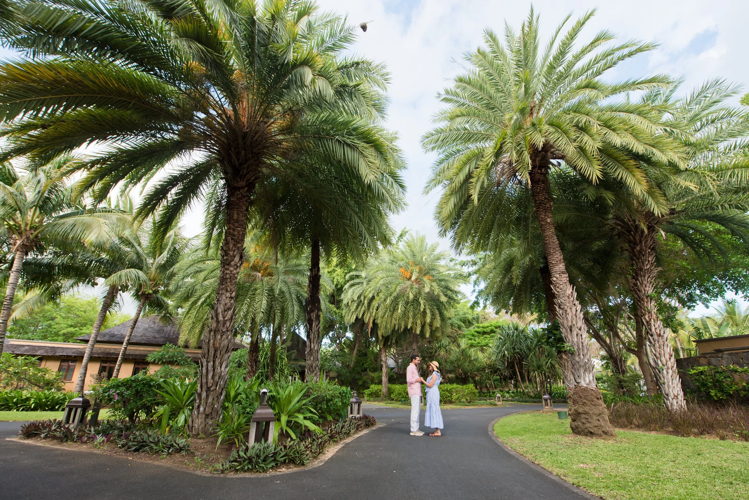 Mauritius-island-holiday-honeymoon-family-photographer-photoshoot-portait-beach-58.jpg