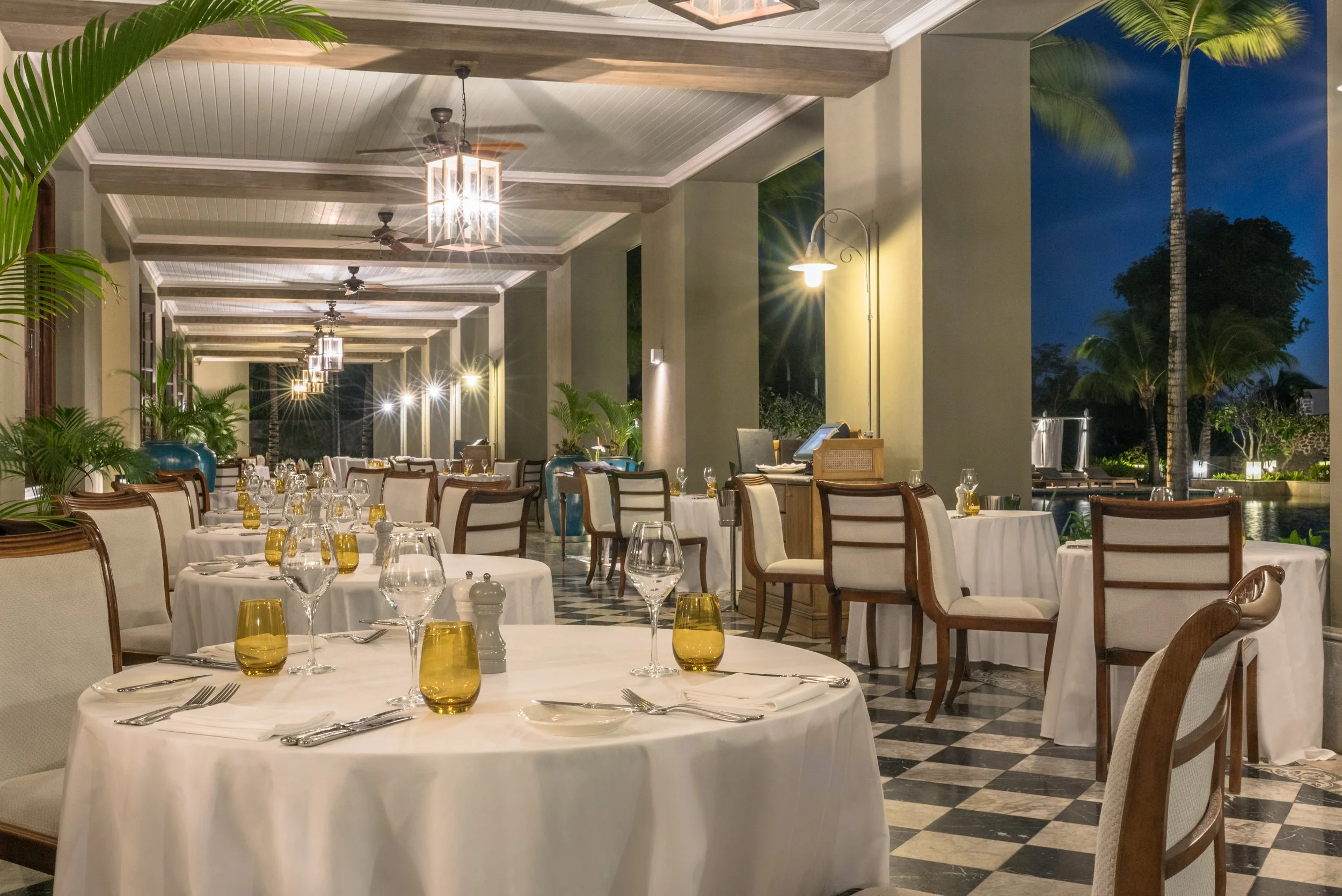 Mauritius-island-real-estate-property-hotel-interior-room-photographer-architectural-photography-st-regis-manor.jpg