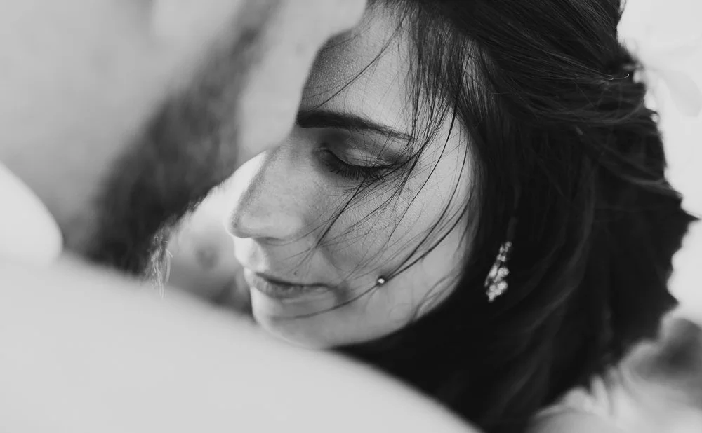 mauritius-island-holiday-honeymoon-family-photographer-photoshoot-beach-piercing.jpeg