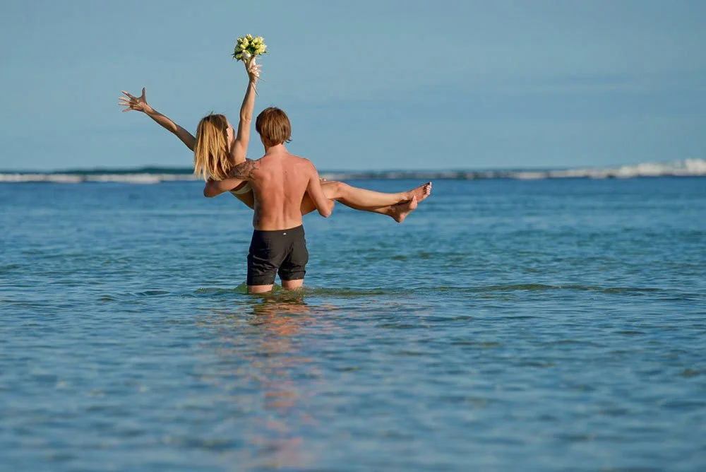 mauritius-island-holiday-honeymoon-family-photographer-photoshoot-beach-30.jpeg