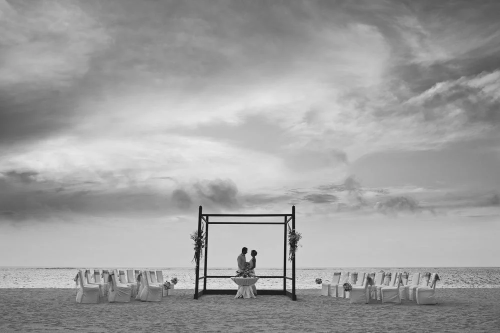 mauritius-beach-wedding-photographer-bride-groom-silhouette-sunset.jpeg