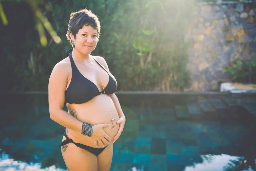 mauritius-island-holiday-honeymoon-family-photographer-photoshoot-beach-pregnant.jpeg