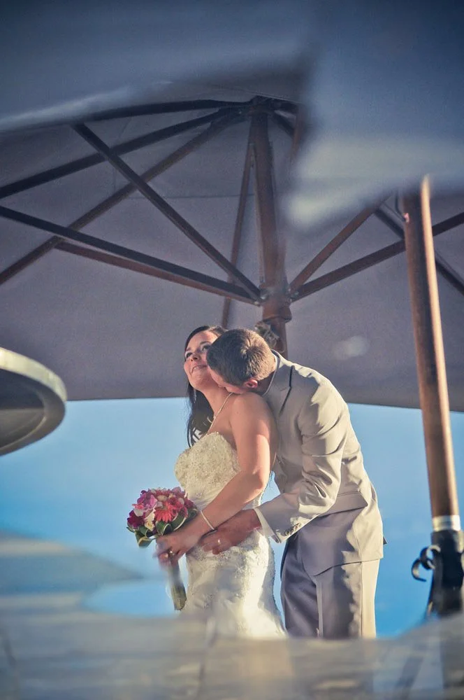 mauritius-beach-wedding-photographer-bride-groom-reflection.jpeg