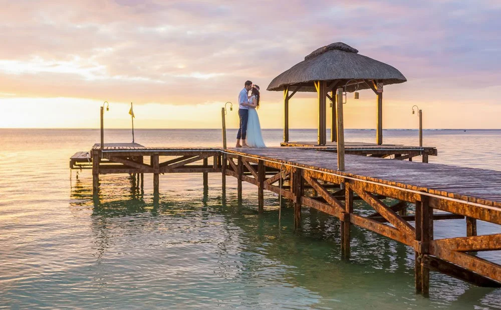 mauritius-beach-wedding-photographer-bride-groom-photography-jetty.jpeg